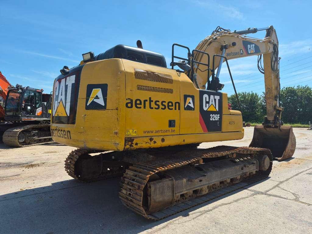 Caterpillar 326FL Foto 5