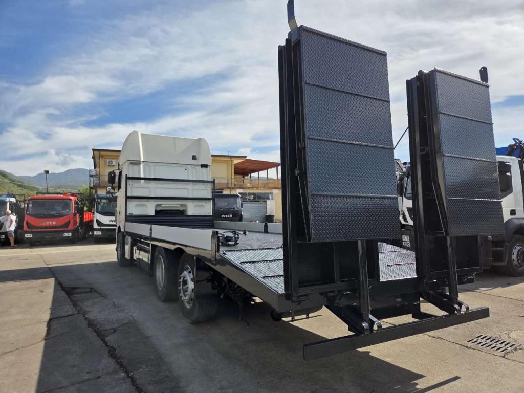 Daf XF460 Foto 23