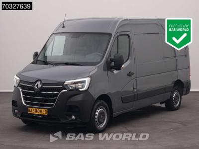 Renault Master 135PK L2H2 LED Airco Cruise Camera Parkeersensoren Euro6 L2 A/C Cruise control in vendita da BAS World B.V.