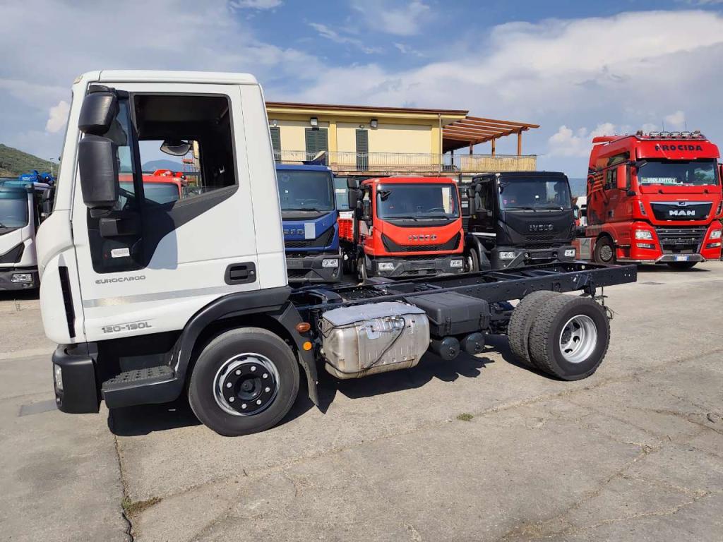Iveco EUROCARGO 120-190L Foto 23