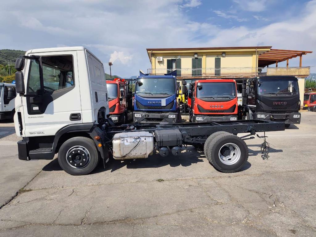 Iveco EUROCARGO 120-190L Foto 25