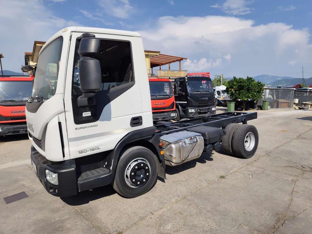 Iveco EUROCARGO 120-190L Foto 30