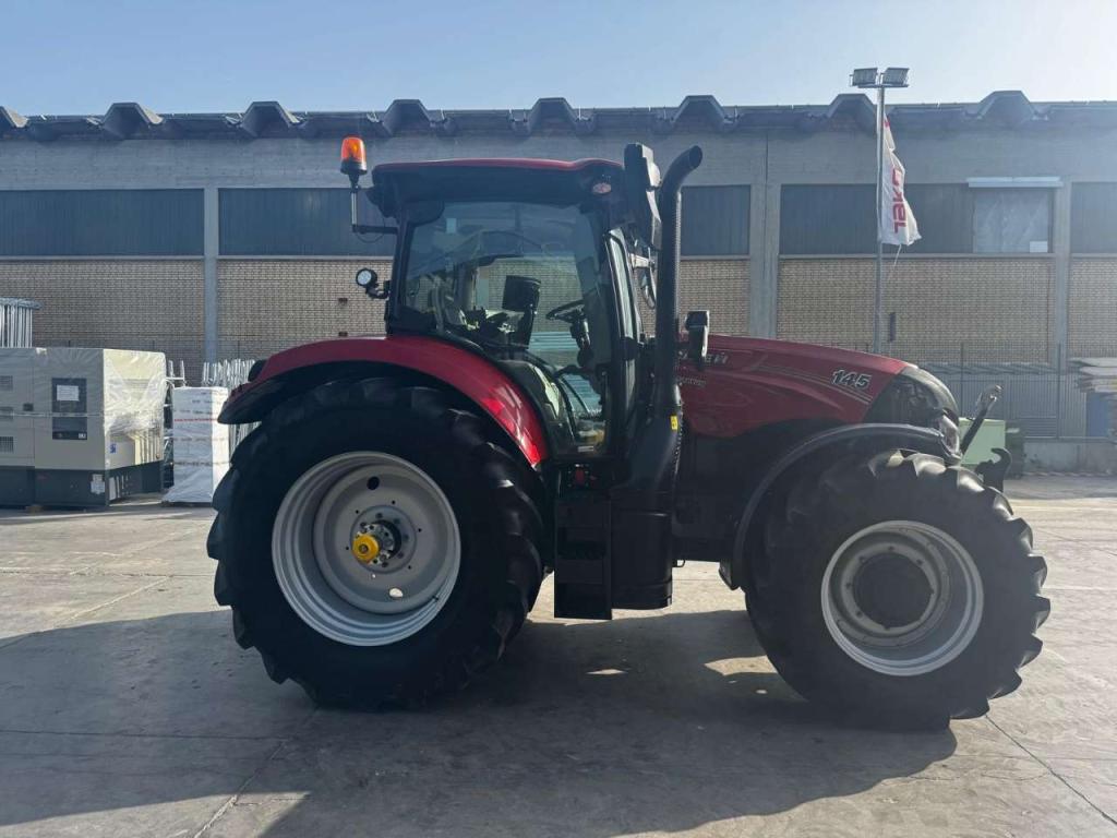 Case IH MAXXUM 145 CVX Foto 3