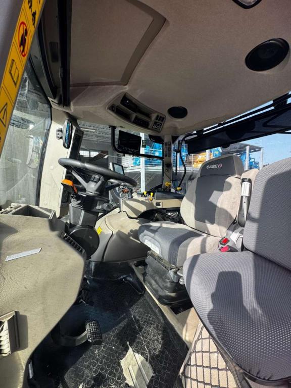 Case IH MAXXUM 145 CVX Foto 5