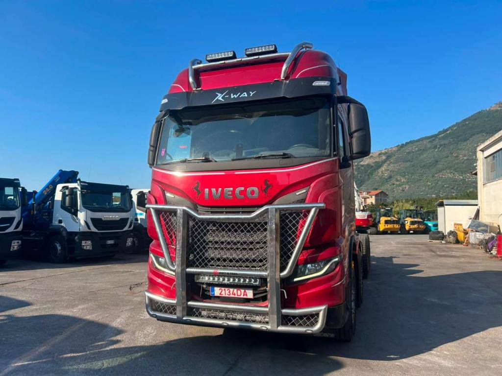 Iveco X-WAY 570 Foto 2