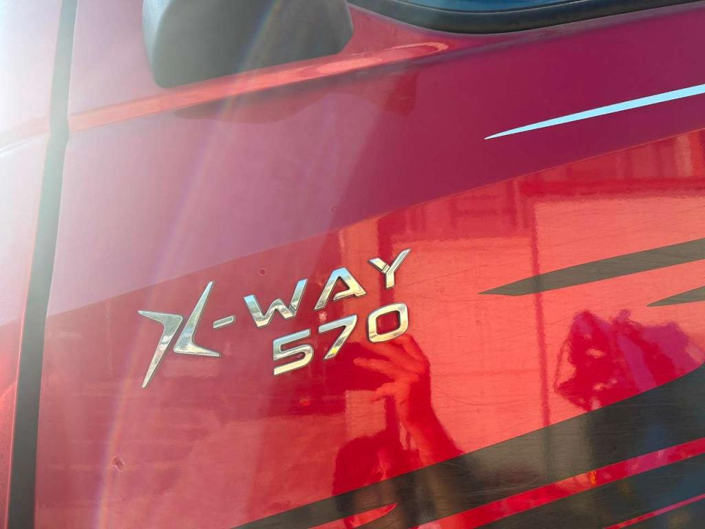Iveco X-WAY 570 Foto 20