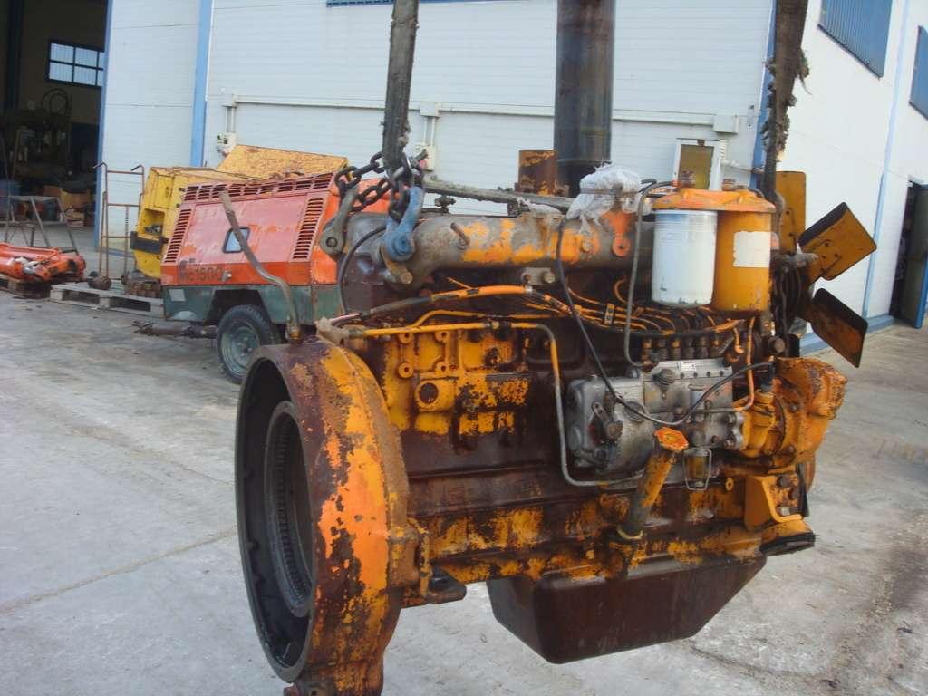 Motore a scoppio per Fiat Allis FL10B E DOZER AD10 Foto 1