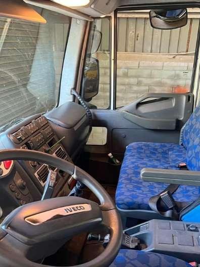 Iveco Eurocargo 150-30 Foto 2