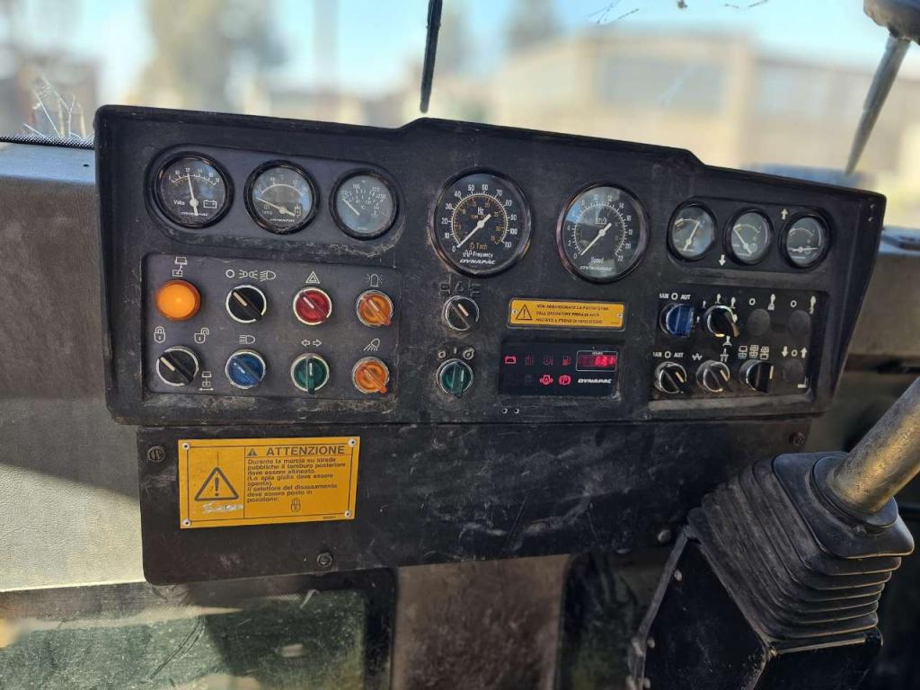 Dynapac CC422HF Foto 3