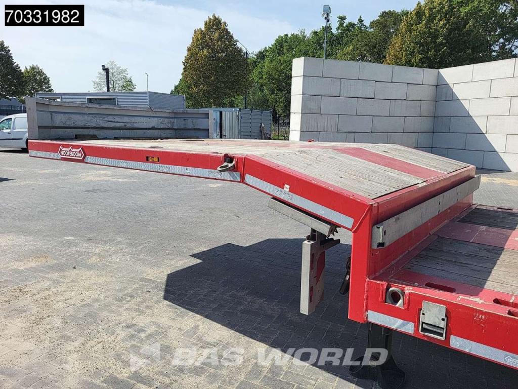Nooteboom OSDS-48-03V Extendable Steering Axle Foto 12