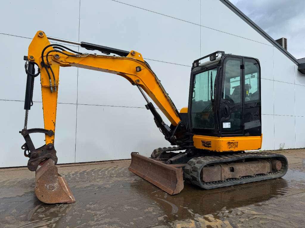 JCB 48Z-1 - Hammer Lines / Quick Coupler Foto 2