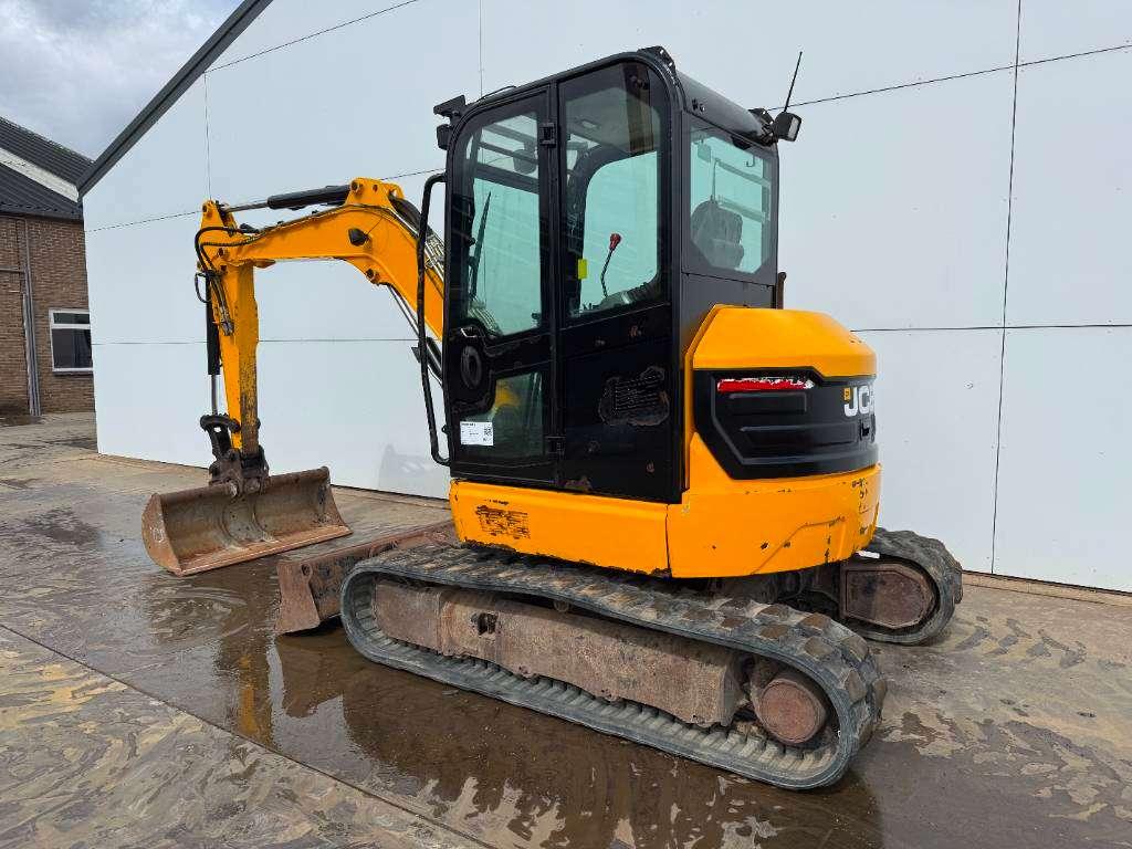 JCB 48Z-1 - Hammer Lines / Quick Coupler Foto 3