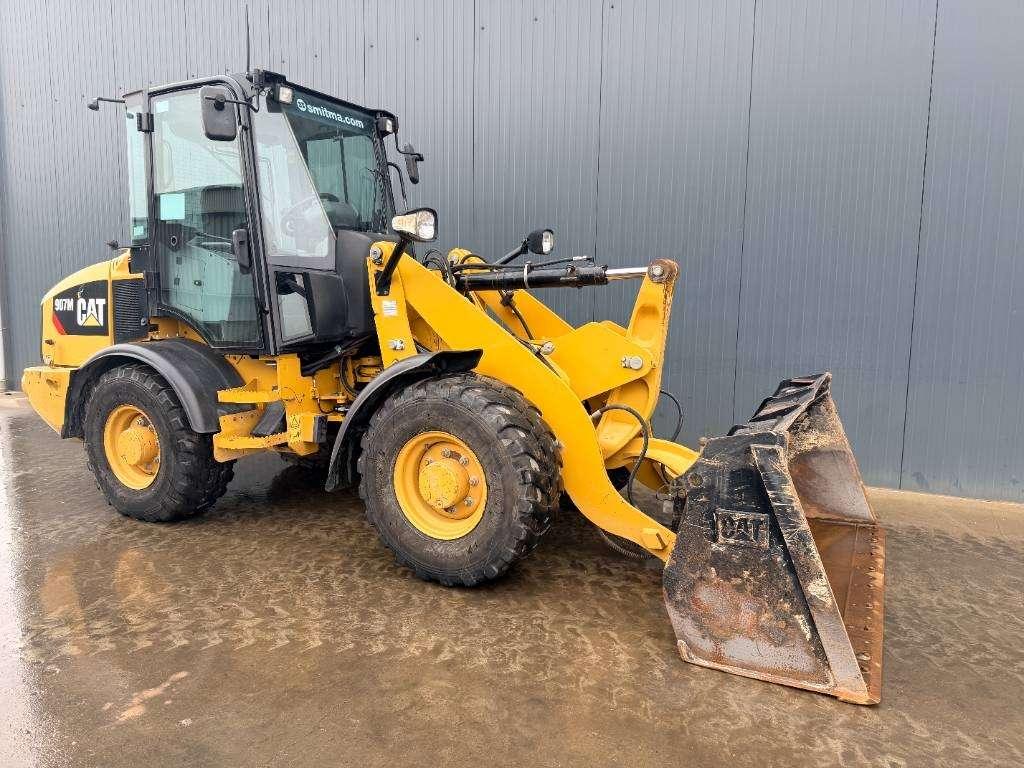 Caterpillar 907 M Foto 3