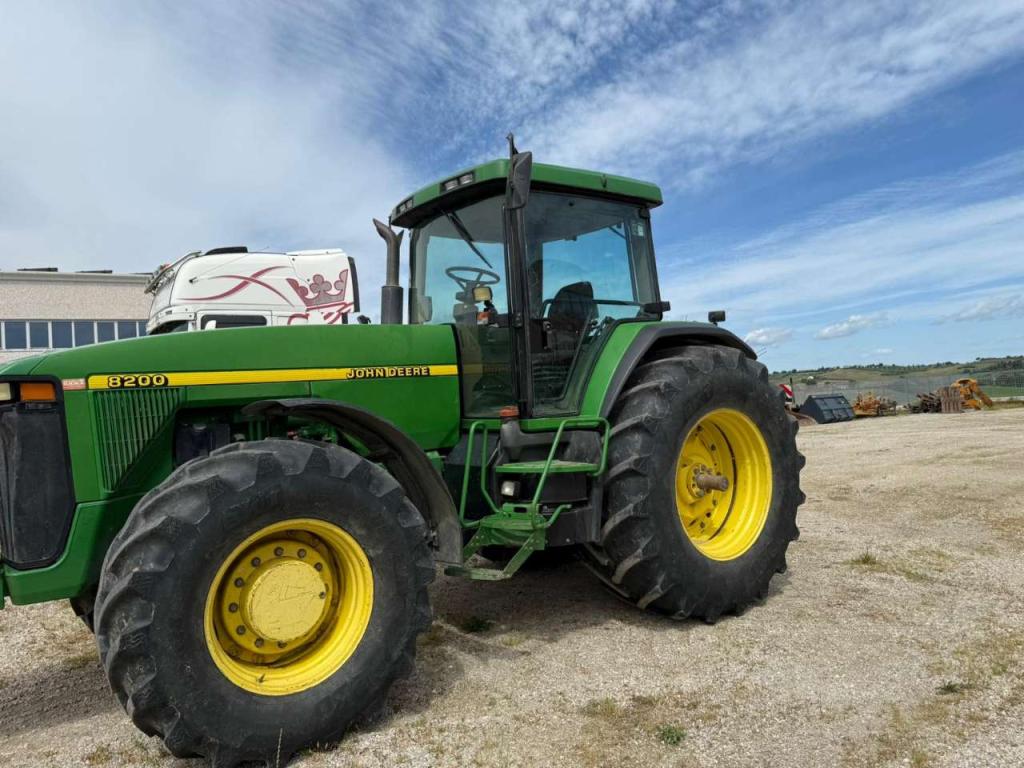 John Deere 8200 Foto 8