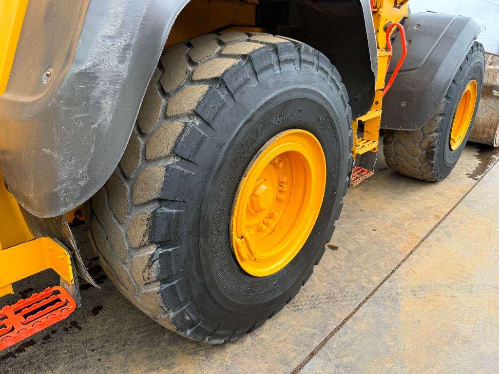 Volvo L120H - 3rd Function / Quick Coupler Foto 25