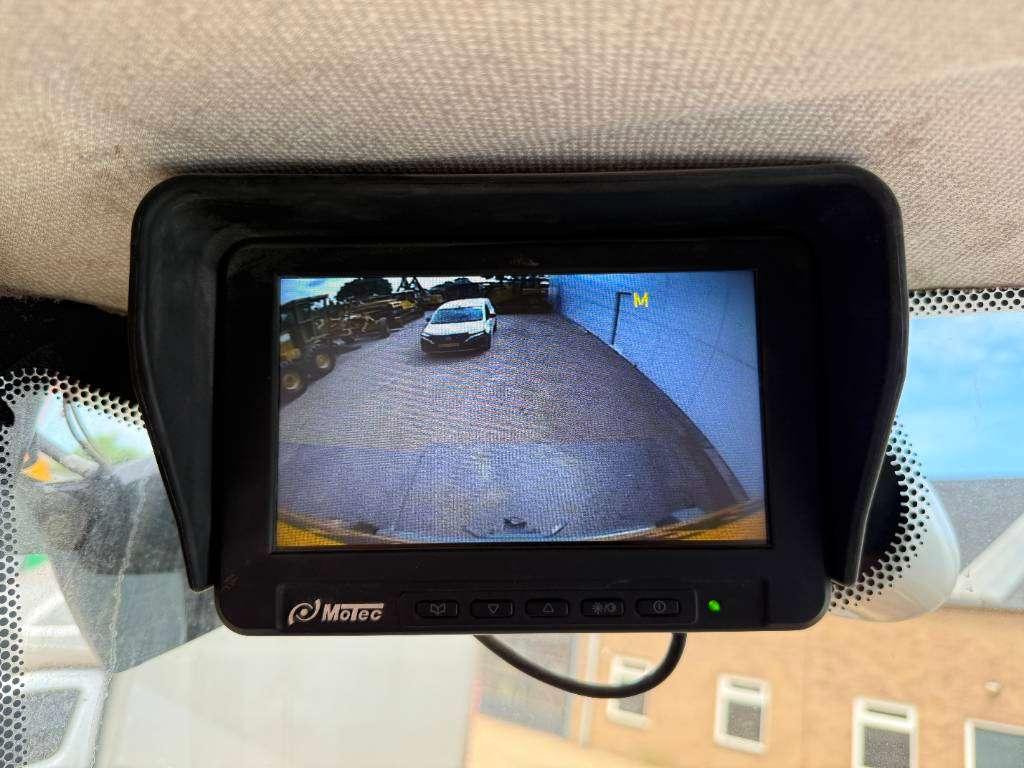 Liebherr L580 - Automatic Greasing / Heated Seat Foto 13
