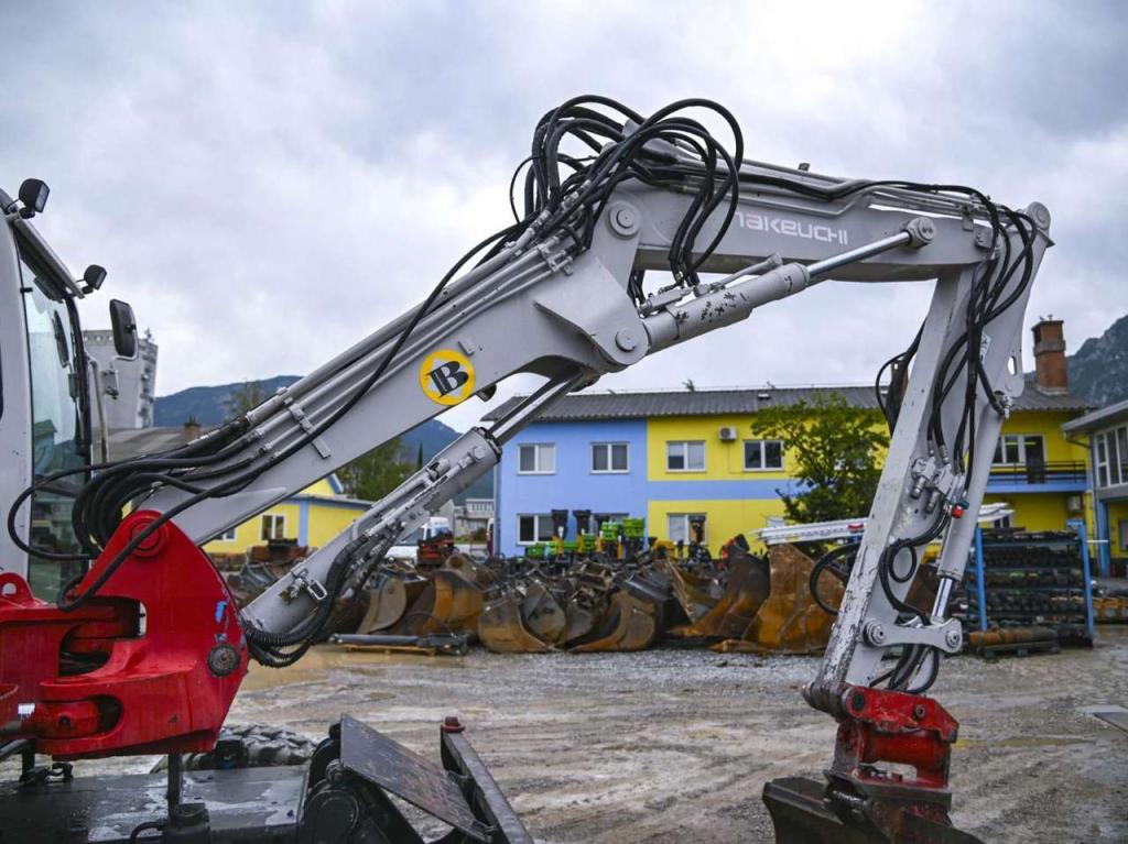 Takeuchi TB175W Foto 12