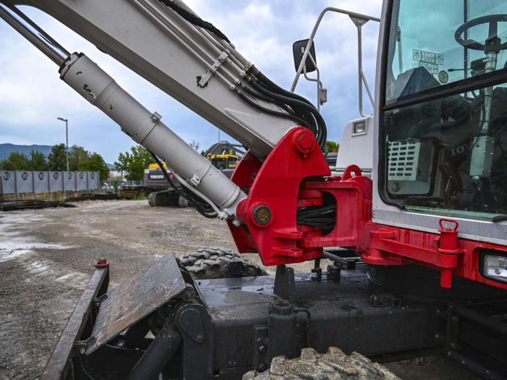 Takeuchi TB175W Foto 16