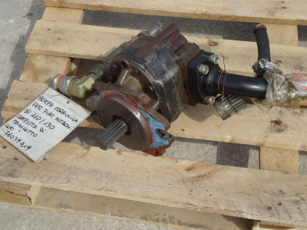 Pompa idraulica per Fiat Hitachi W110-W130 - CODICE 76039419 Foto 2