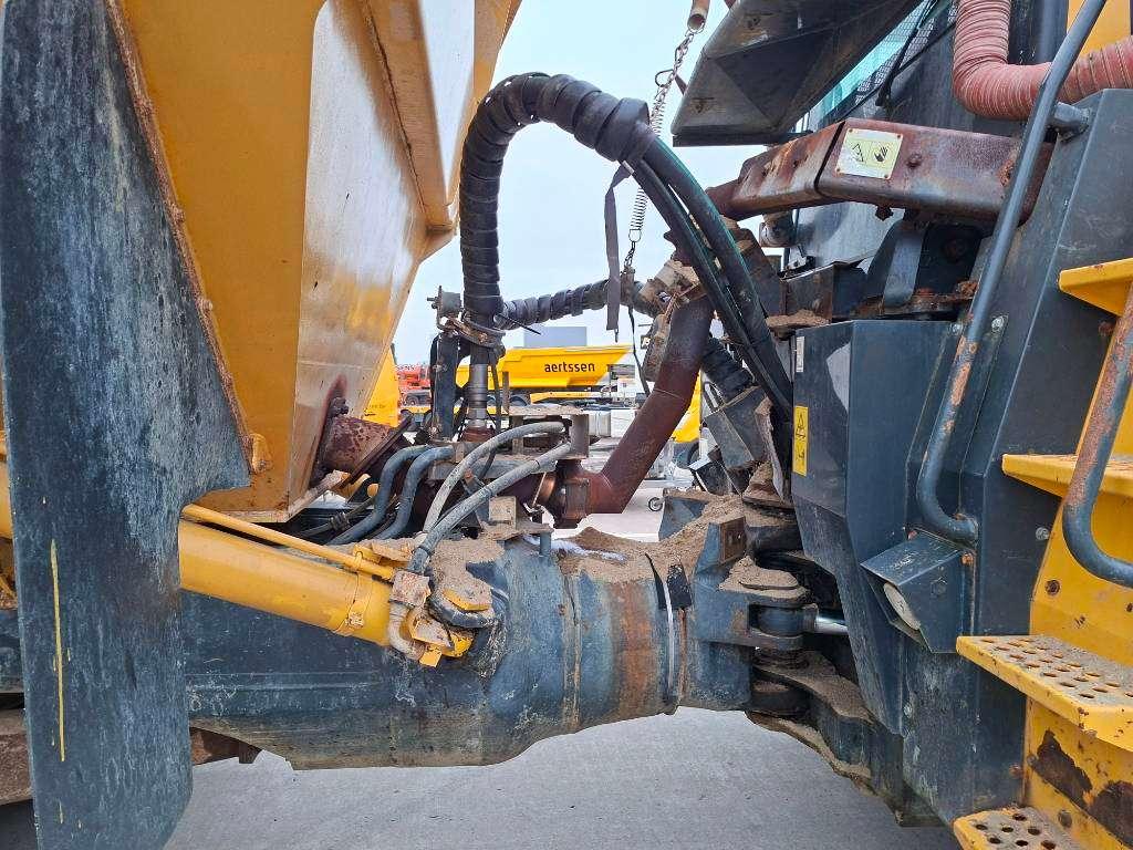 Komatsu HM 300-3 Foto 15
