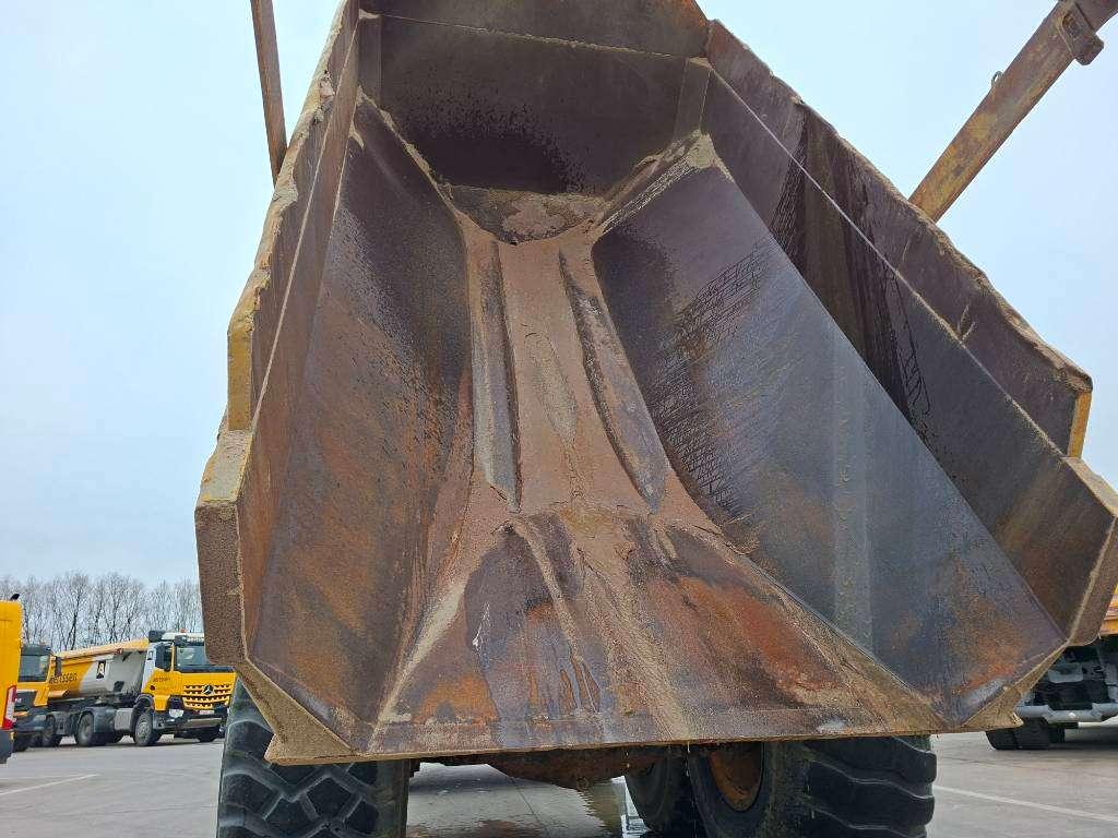 Komatsu HM 300-3 Foto 23