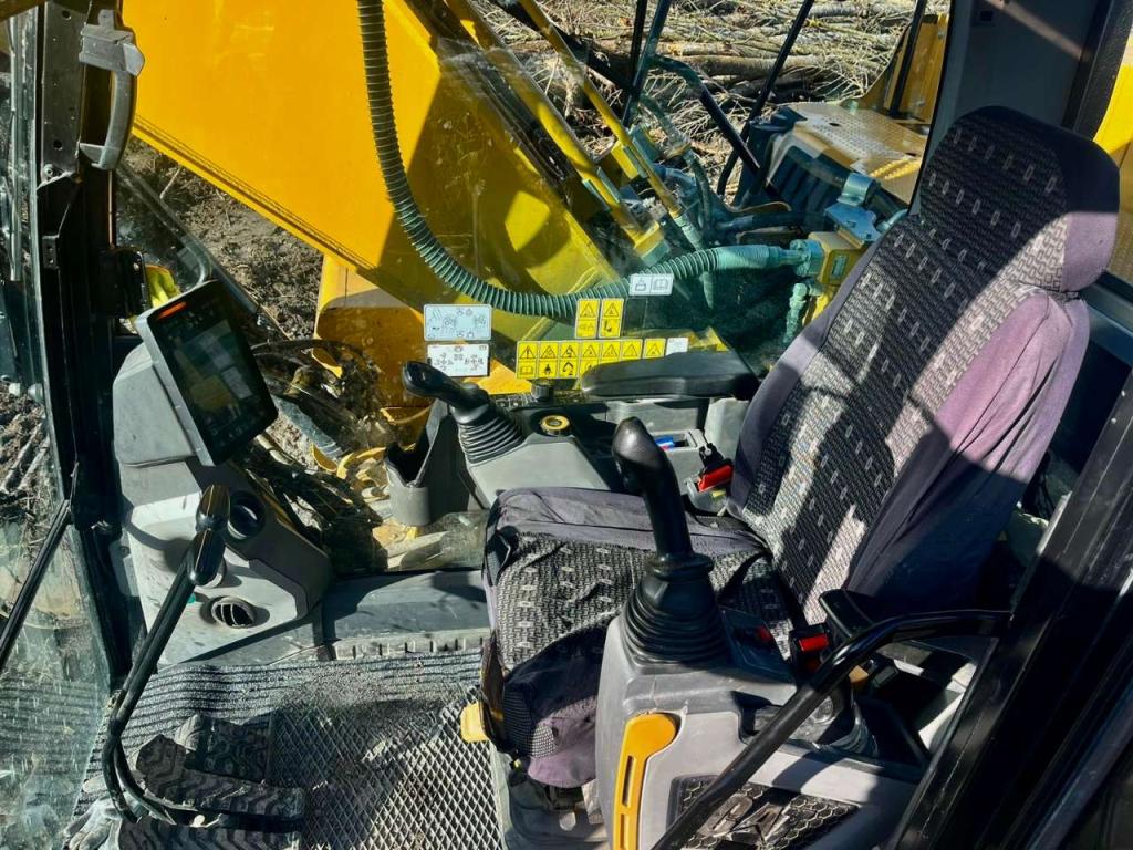 Caterpillar 330 Foto 4