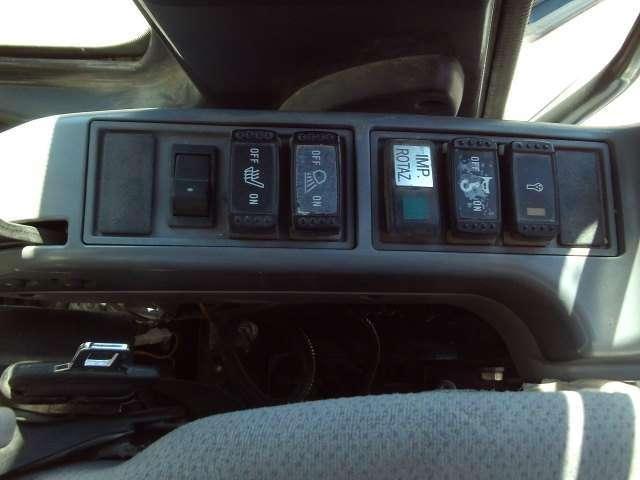 Hitachi ZX135US-6 Foto 18