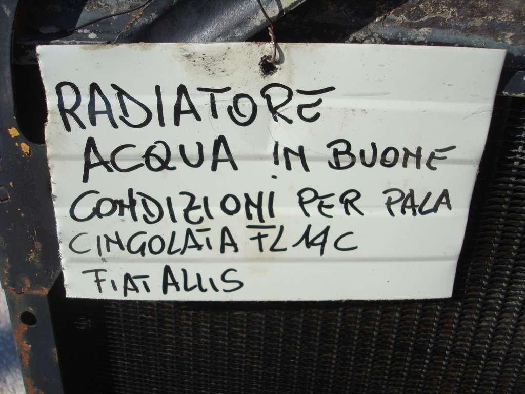 Radiatore acqua per Fiat Allis FL14C e DOZER 14C Foto 3