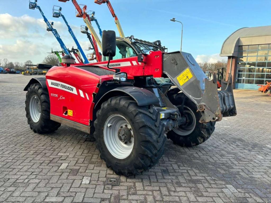 Massey Ferguson MF9306XTRA Foto 1