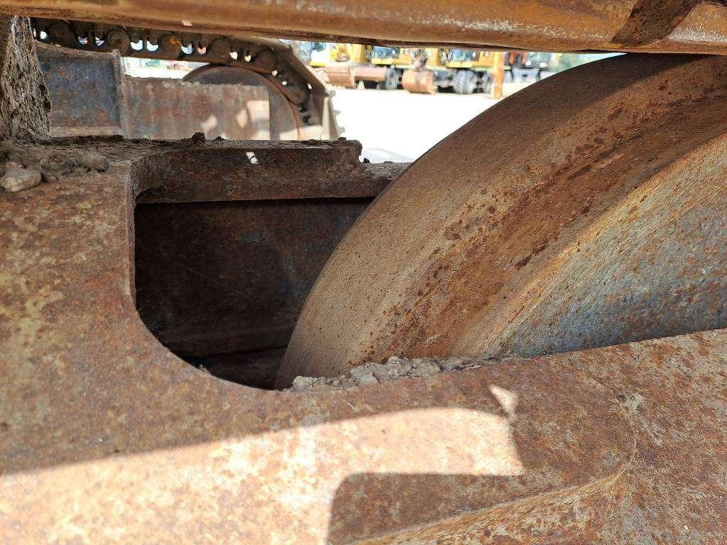 Caterpillar 330DL UHD Foto 13