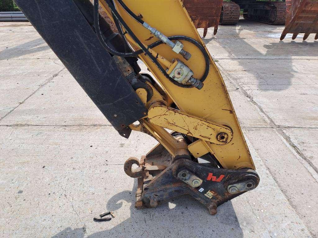Caterpillar 330DL UHD Foto 9