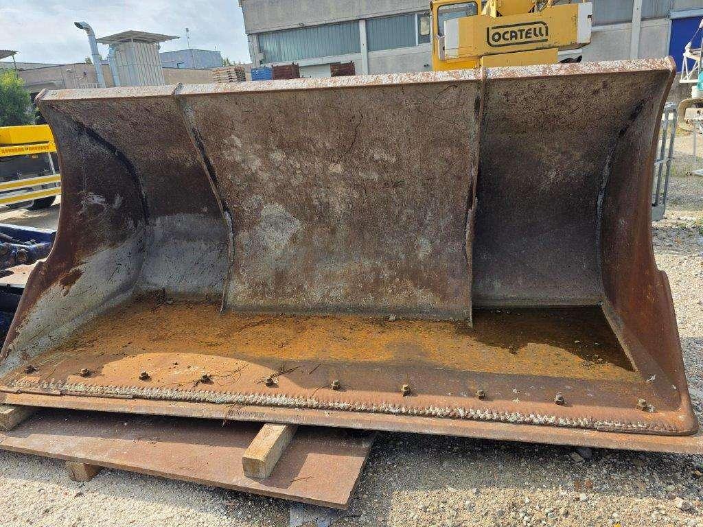 Hitachi ZW310 Foto 8