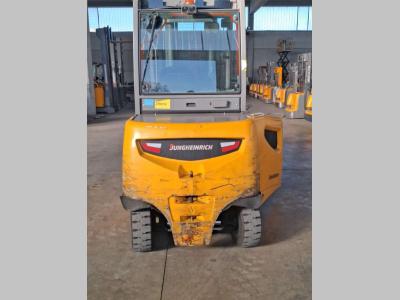 Jungheinrich EFG 550 in vendita da Deal Di Balliu Mentor & c. Sas