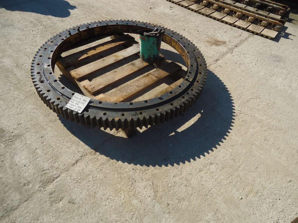 Ralla per Fiat Allis FE28 - N. DENTI 114 - N. FORI INT. 36 - EST. 36 Foto 1