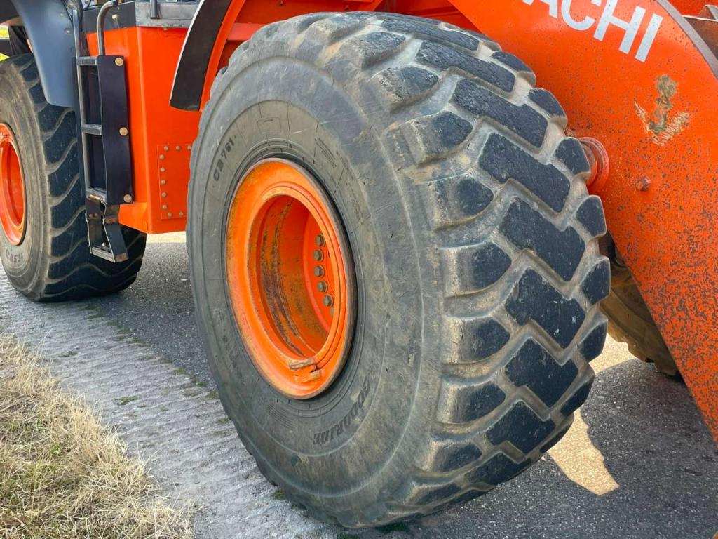 Hitachi ZW310-6 Foto 13