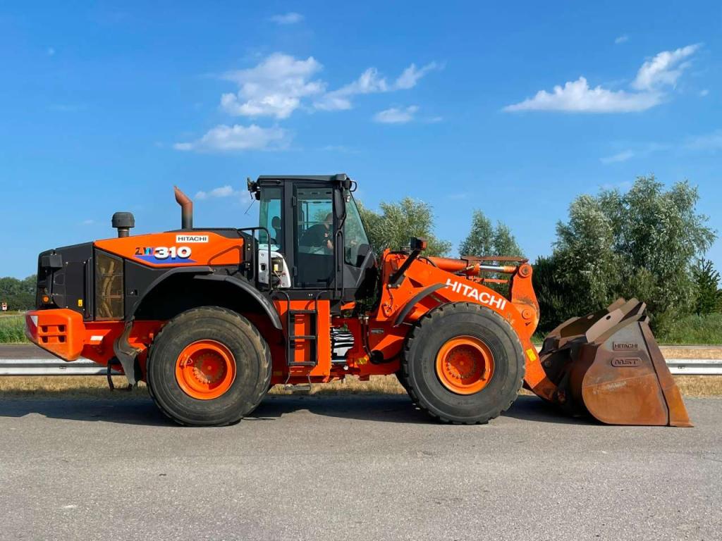 Hitachi ZW310-6 Foto 6