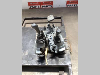 Manipolatore per Hitachi ZX135 US -7 in vendita da Massucco T. Srl Area Ricambi