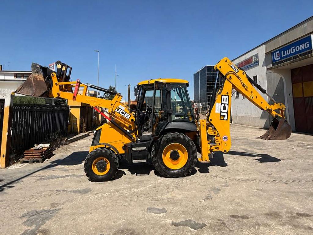 JCB 3CX Foto 1