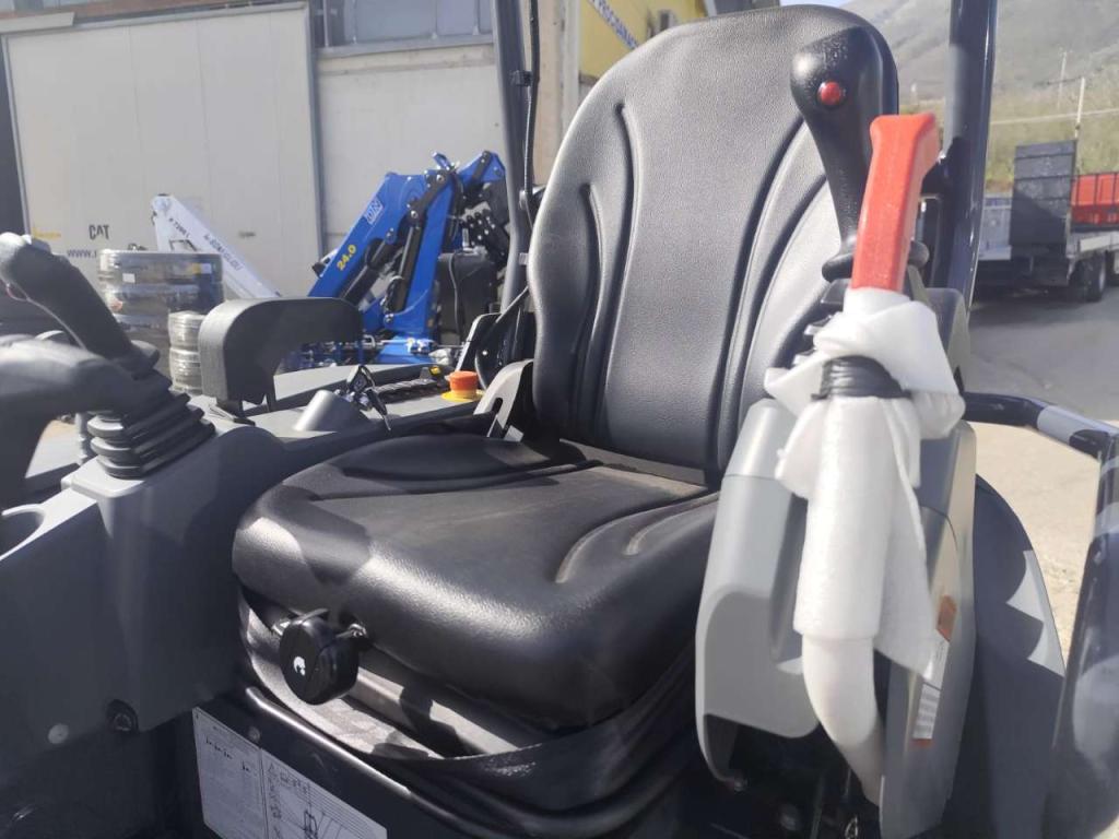 XCMG XE27E Foto 12