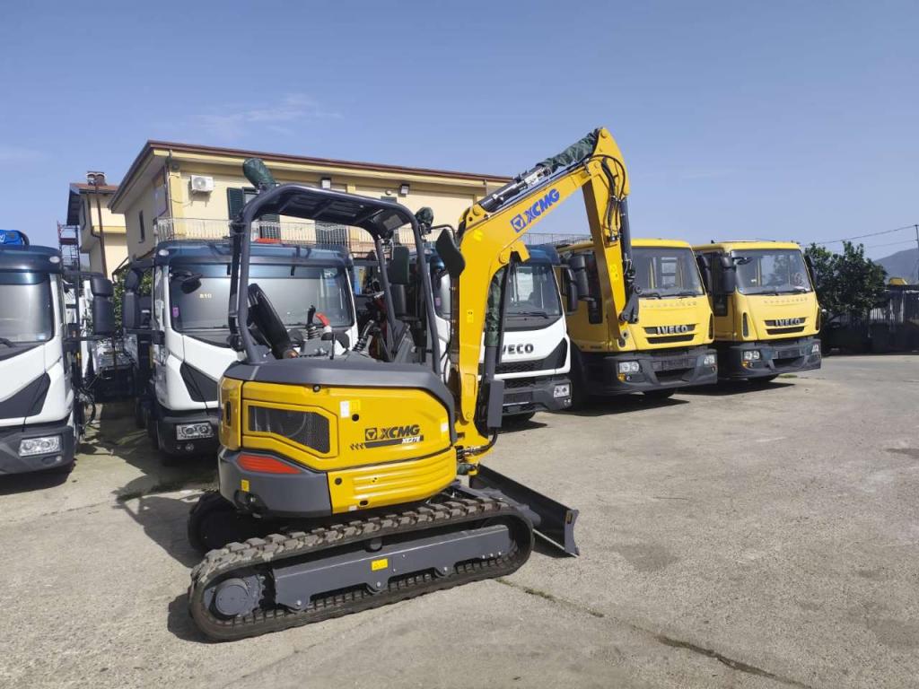 XCMG XE27E Foto 22