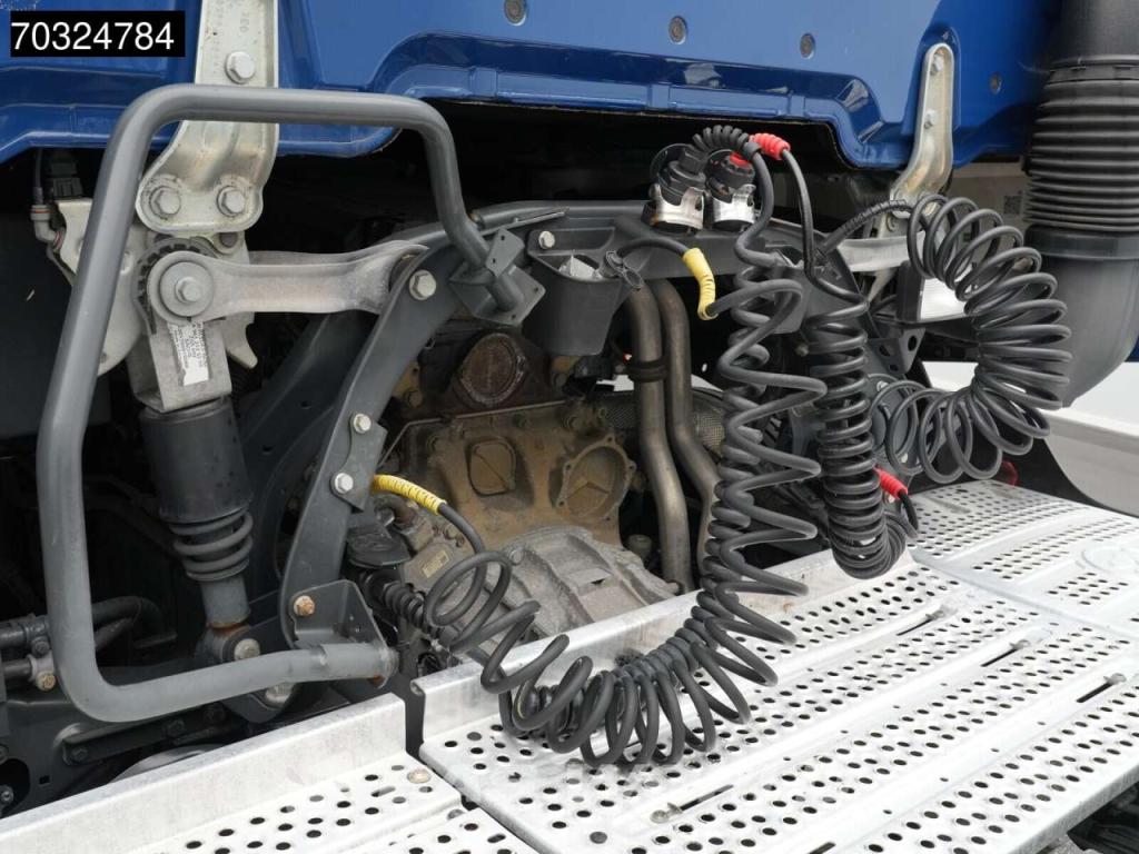 Mercedes-Benz Actros 1848 4X2 StreamSpace Retarder 2xTanks ACC Foto 14