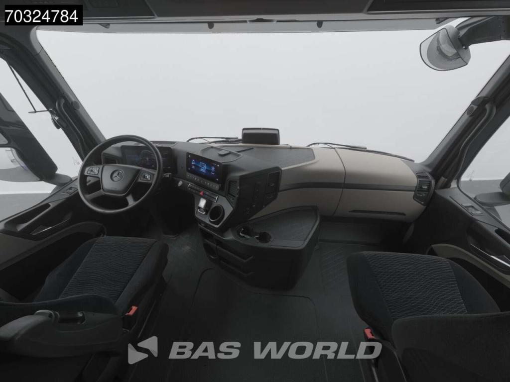 Mercedes-Benz Actros 1848 4X2 StreamSpace Retarder 2xTanks ACC Foto 19