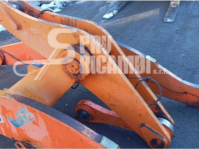 Braccio per pala per Fiat Hitachi W 270 Foto 2