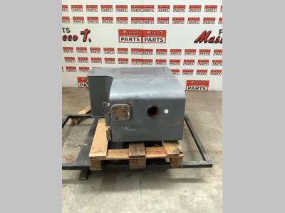 Serbatoio gasolio per Komatsu PC228 -3 in vendita da Massucco T. Srl Area Ricambi