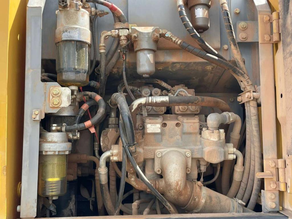 Hitachi ZX170W-5B Foto 25