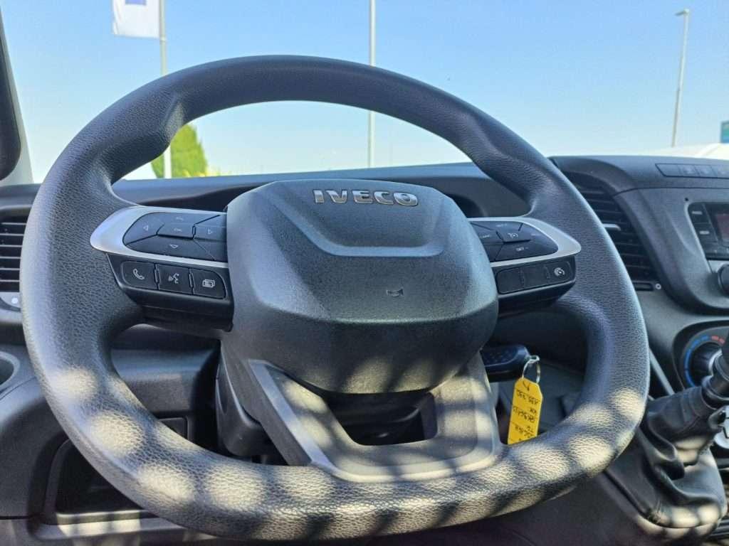 Iveco DAILY  35C16 CASSONE FISSO L4500 3.0 CC Foto 12