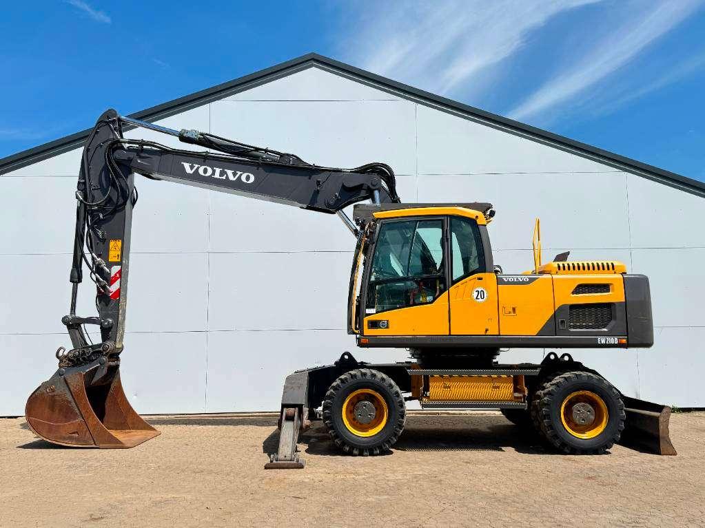 Volvo EW210D - German Machine / Triple Boom Foto 1