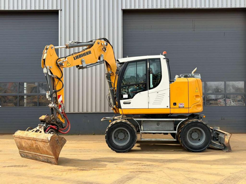 Liebherr 910 Compact Foto 13