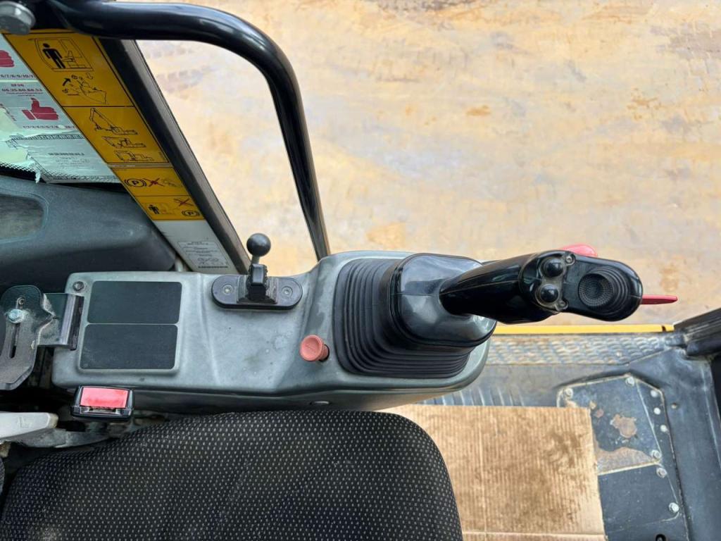 Liebherr 910 Compact Foto 29