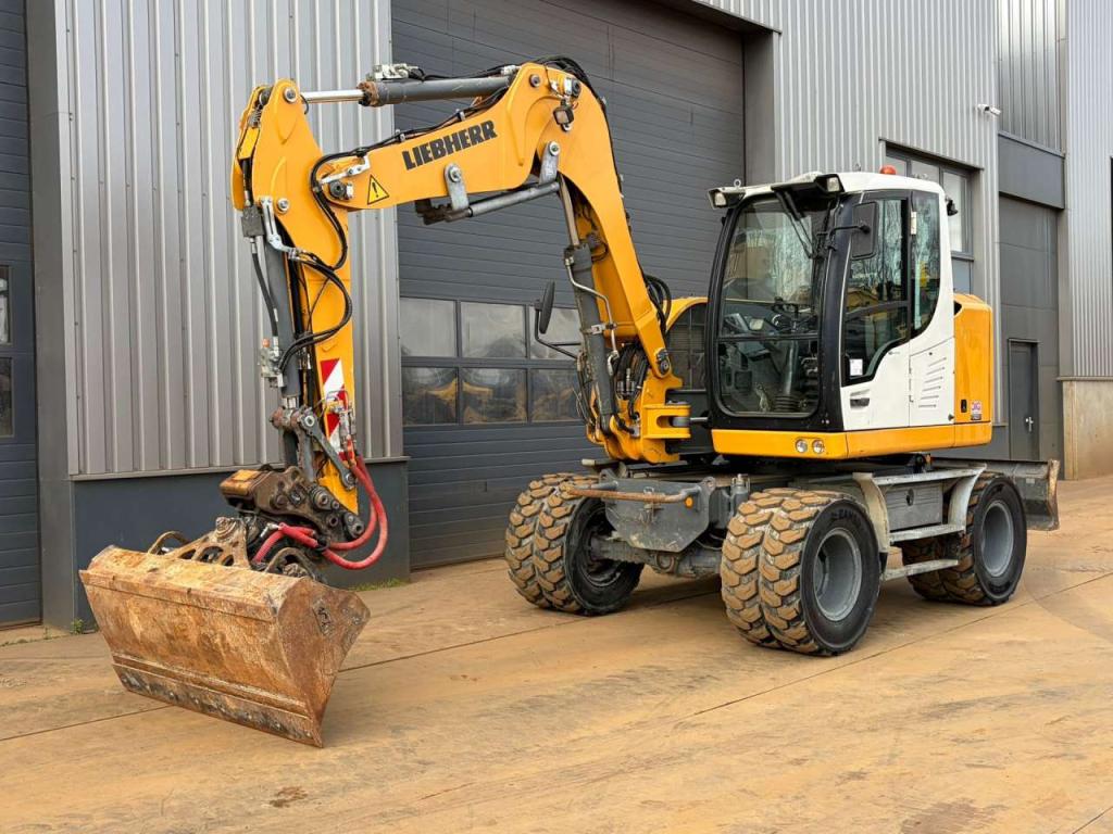 Liebherr 910 Compact Foto 5